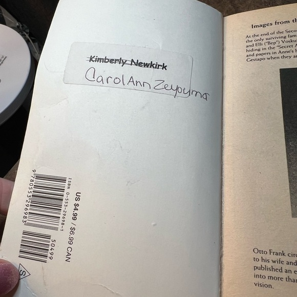 The Diary of a Young Girl by Anne Frank Memoir Vintage 1993 on banned book list - Picture 6 of 17